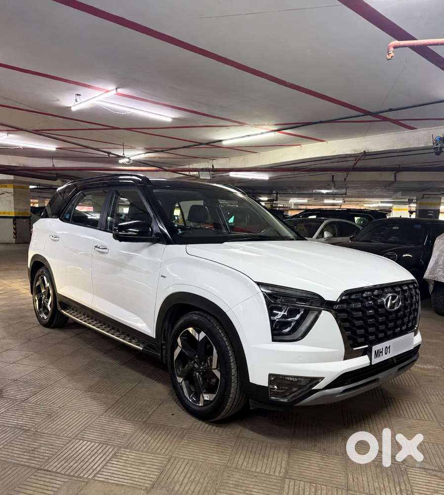 Hyundai Alcazar 2.0 Signature (o) Petrol At 6 Str Dual Tone, 2022, P..