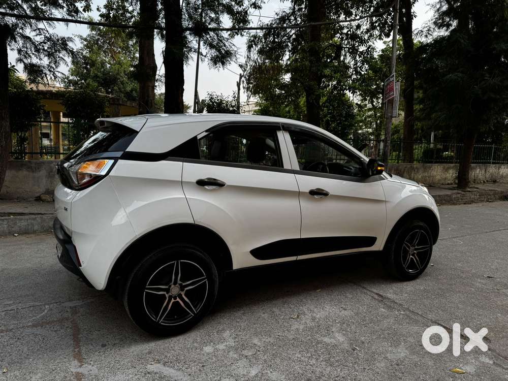 Tata Nexon 1.2 Revotron Xm, 2019, Diesel