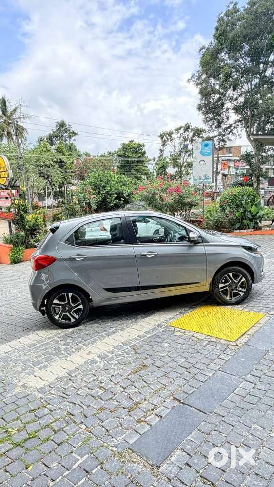 Tata Tiago 1.05 Revotorq Xz Plus Dualtone, 2019, Petrol