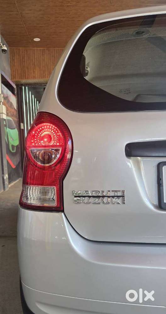 Maruti Suzuki Alto K10 1.0 Lxi, 2011