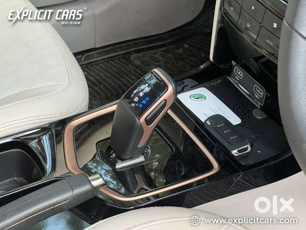 Mahindra Xuv400 Ev El Fast Charger, 2025, Electric