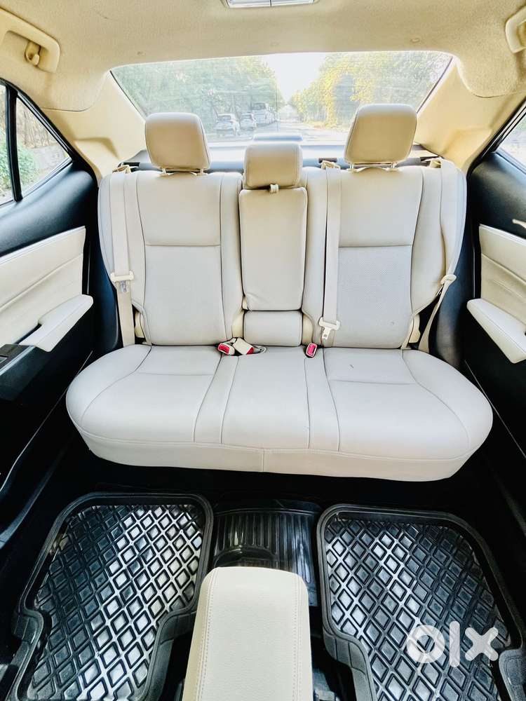 Toyota Corolla Altis 1.8 G Cvt, 2017, Petrol