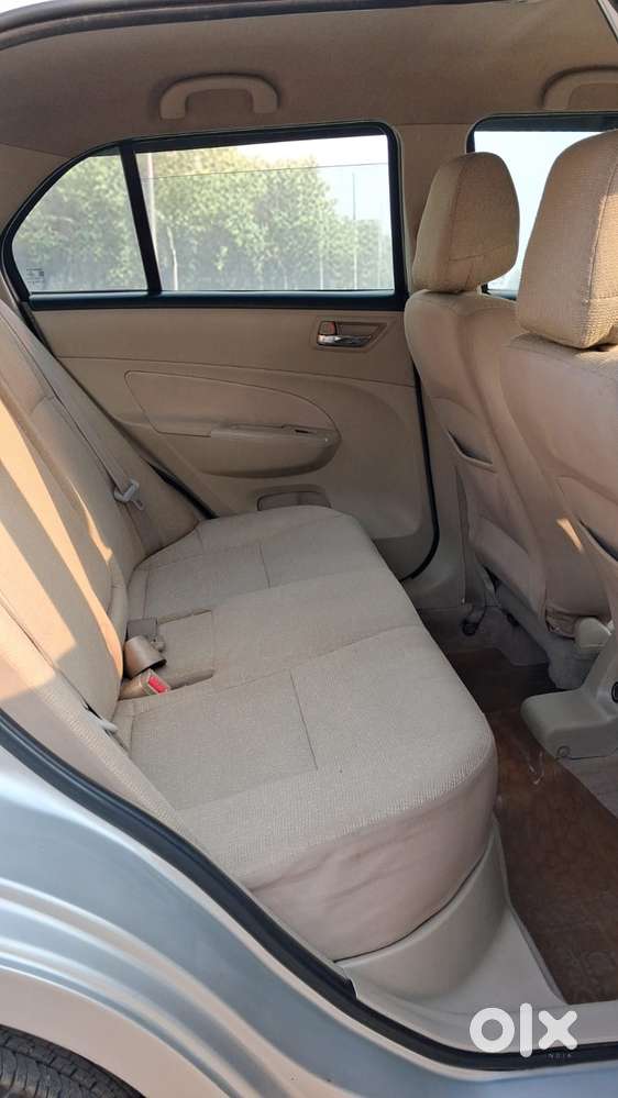 Maruti Suzuki Swift Dzire 1.2 Vxi Bsiv, 2015, Petrol