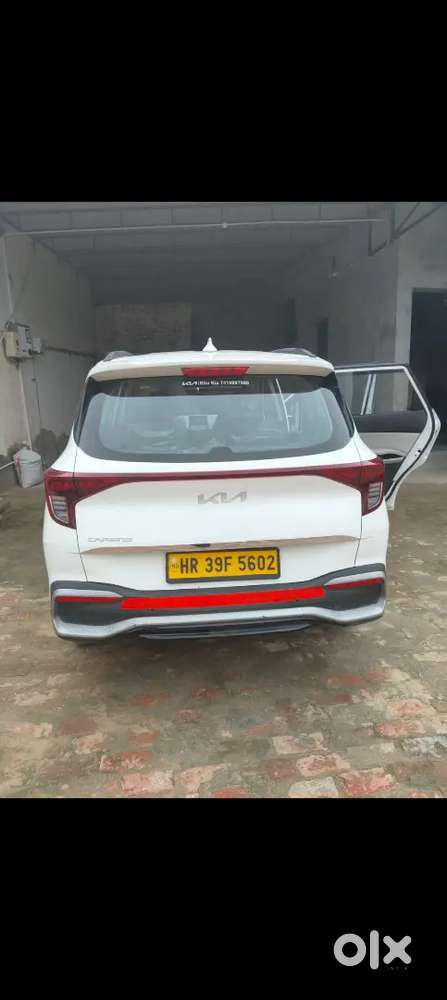 Kia Carens 2024 Diesel 118000 Km Driven