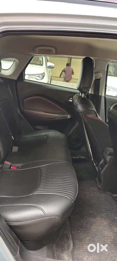 Toyota Urban Cruiser Taisor V 1.0 Petrol Mt, 2025, Petrol