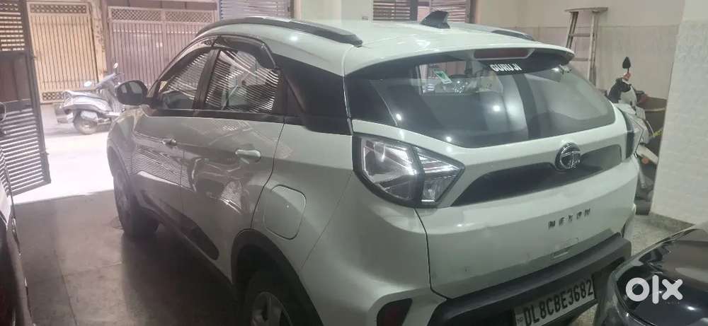 Tata Nexon Diesel With Sunroof