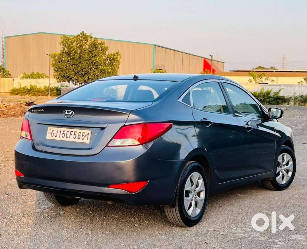 Hyundai Verna [2015-2017] Fluidic 4s 1.6 Vtvt Ex, 2016, Petrol