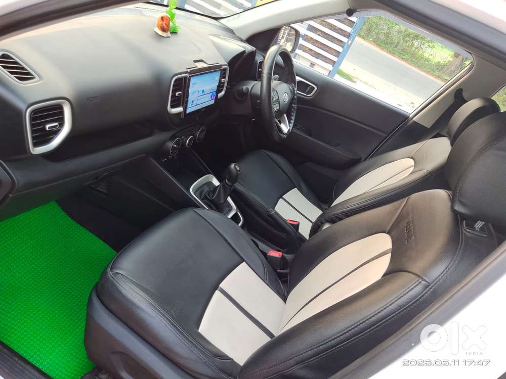Hyundai Venue S, 2022, Petrol