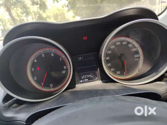 Maruti Suzuki New-gen Swift Vxi, 2019, Petrol