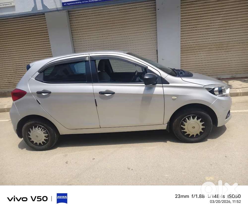 5 New Tyres Showroom Service