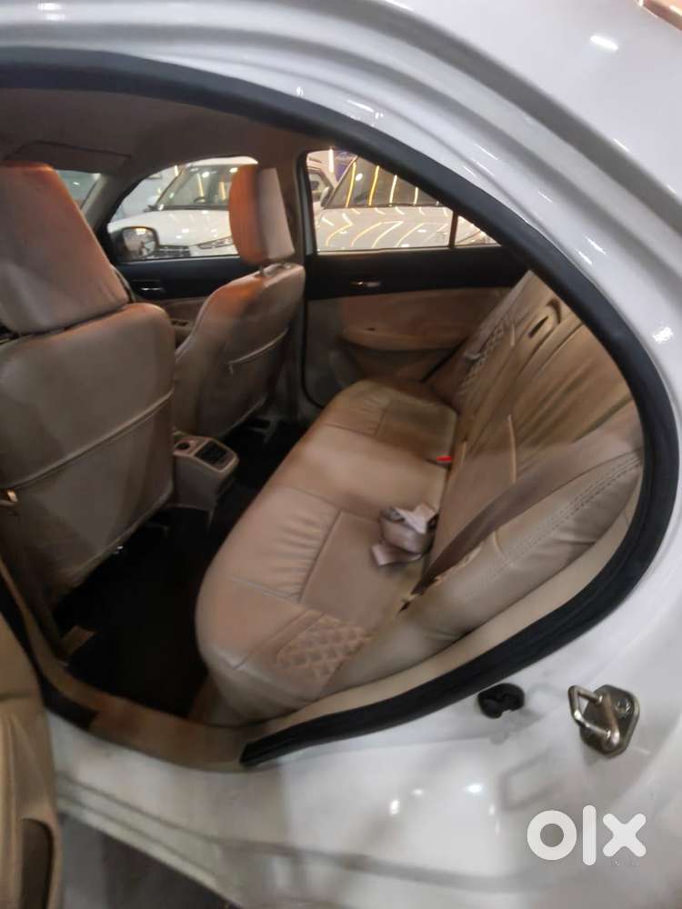 Maruti Suzuki Swift Dzire Vxi Optional, 2023, Petrol