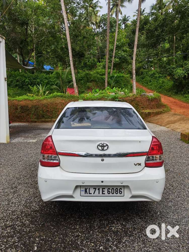 Toyota Etios 2011 Petrol Manual 140000 Km