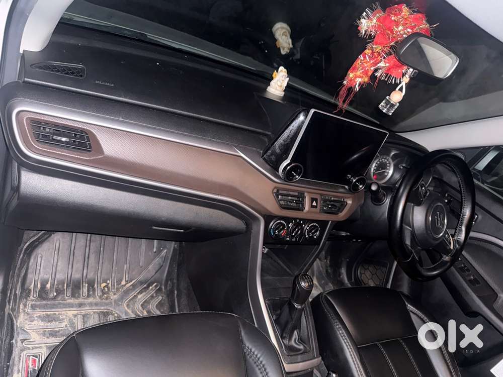 Maruti Suzuki Brezza Lxi 2025
