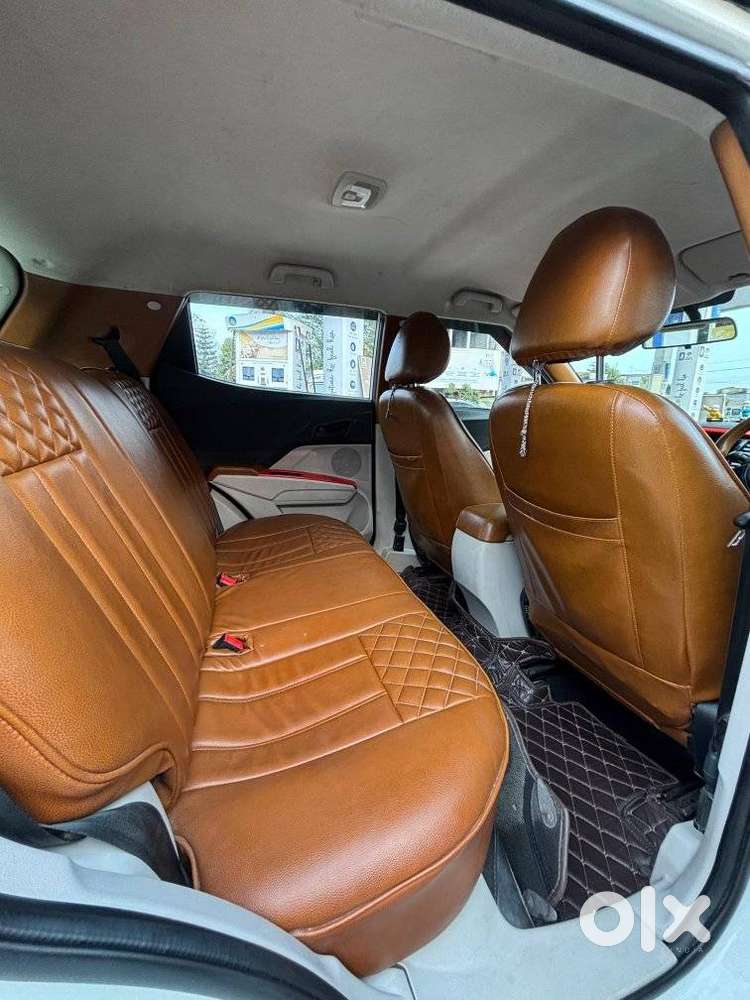 Mahindra Xuv300 W4, 2021, Petrol