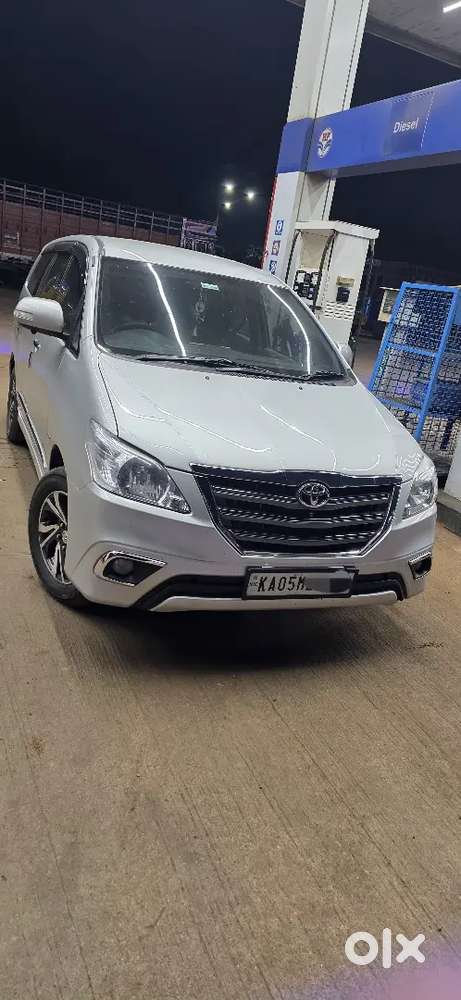 Toyota Innova 2012 Diesel Well Maintained
