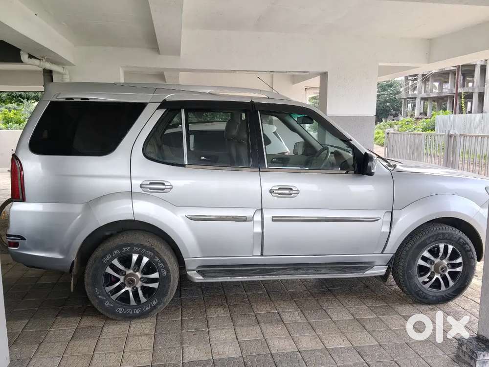 The Tata Safari Storme Vx Top Veriant 2013 December