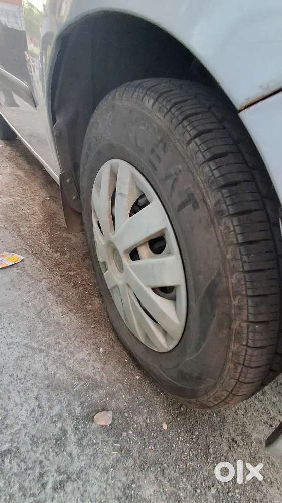 I10 2012 , Touch Screen Player With Reverse Camera, All New Tyres