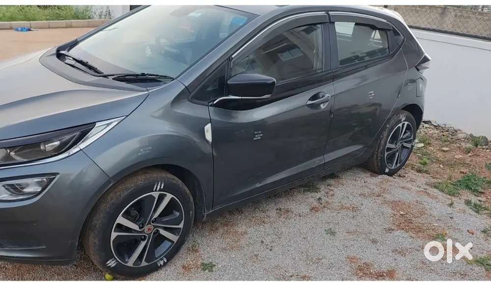 Tata Altroz 1.2 Petrol Manual 2023