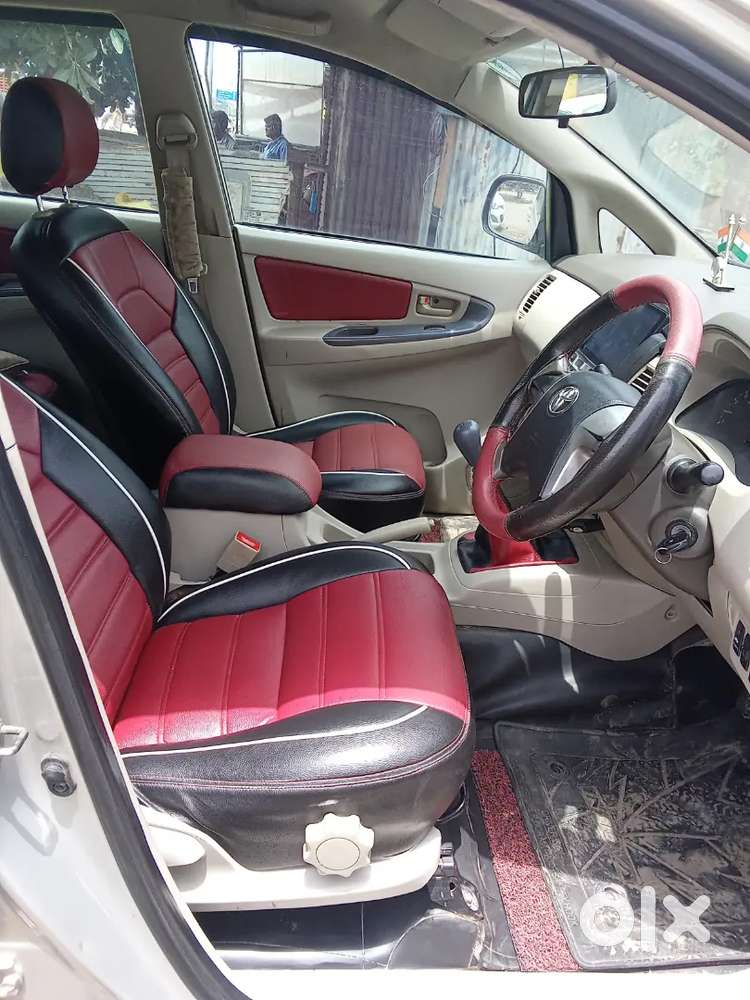 Toyota Innova 2.5 G 2013
