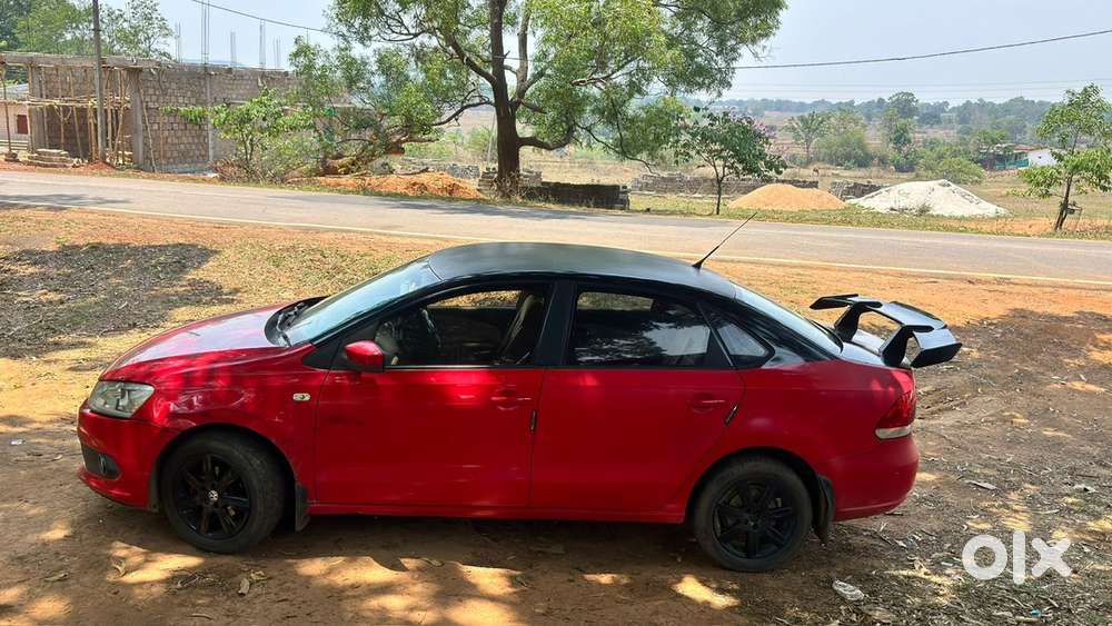 Volkswagen Polo Petrol 2011
