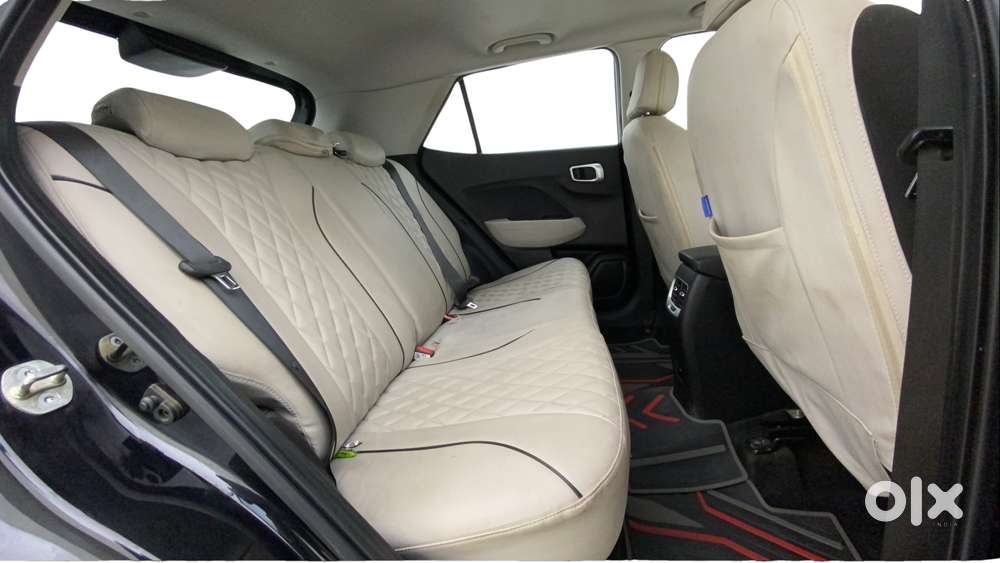 Hyundai Venue 1.0 S (o) Turbo Dct, 2024, Petrol