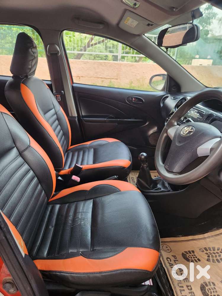 Toyota Etios Cross 1.2l G, 2016, Petrol