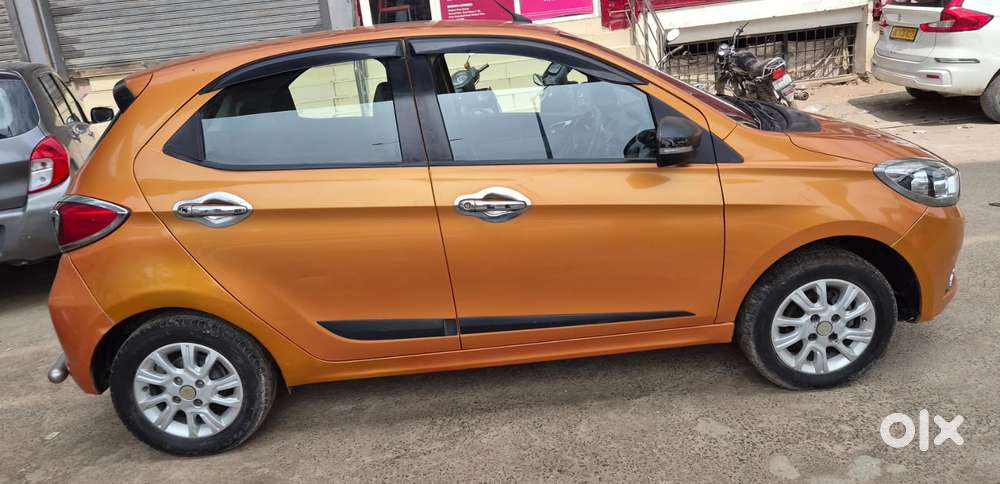 Tata Tiago 1.2 Revotron Xz Plus, 2017, Petrol