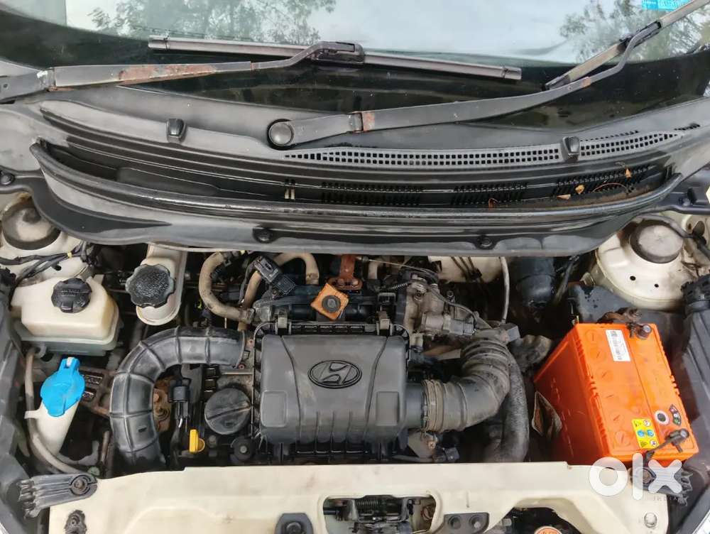 Full Orginal Gadi Centre Lock New Battery New Tyre
