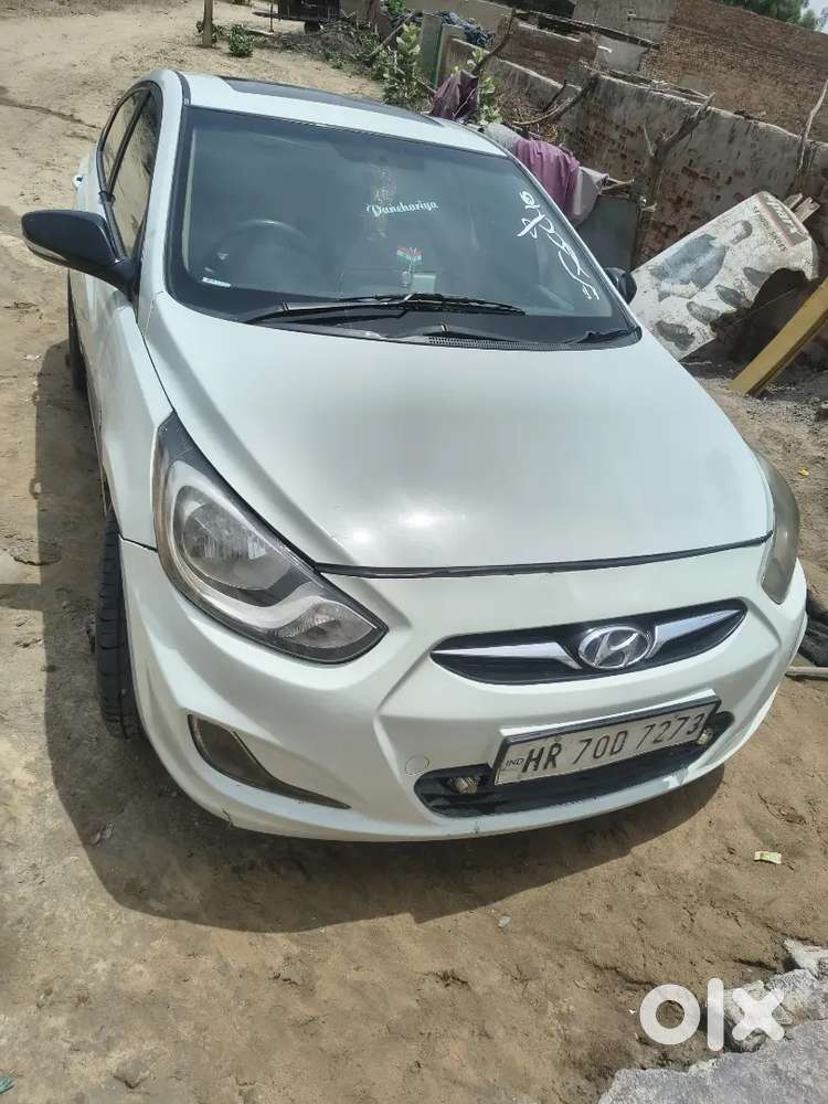 Hyundai Fluidic Verna 2013