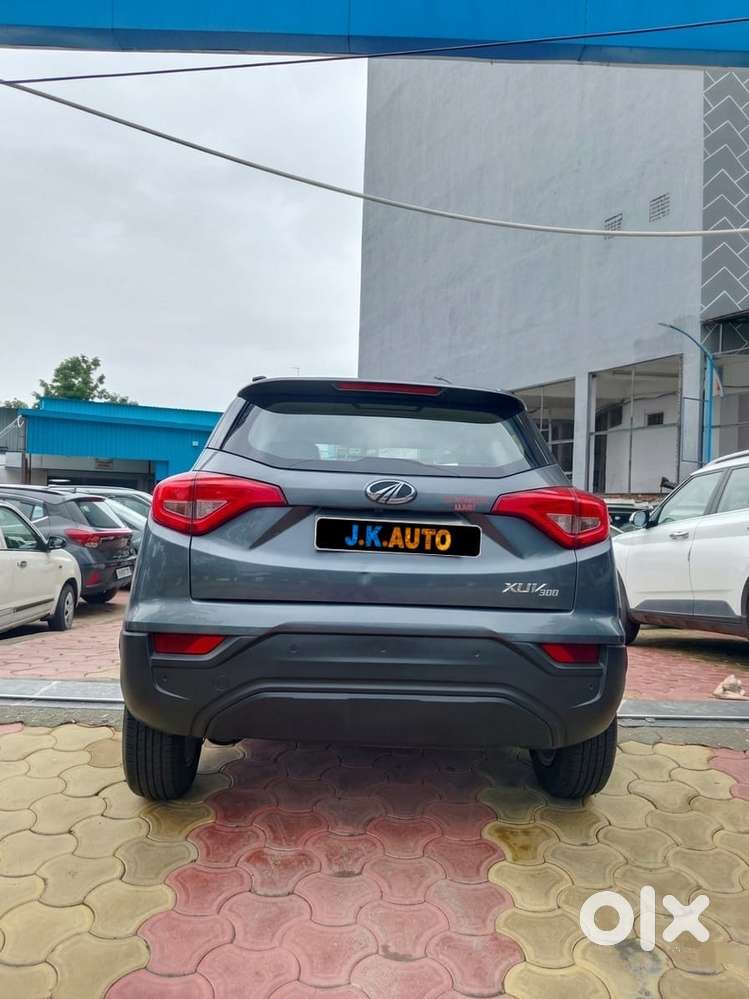 Mahindra Xuv300 W6 Diesel, 2021, Diesel