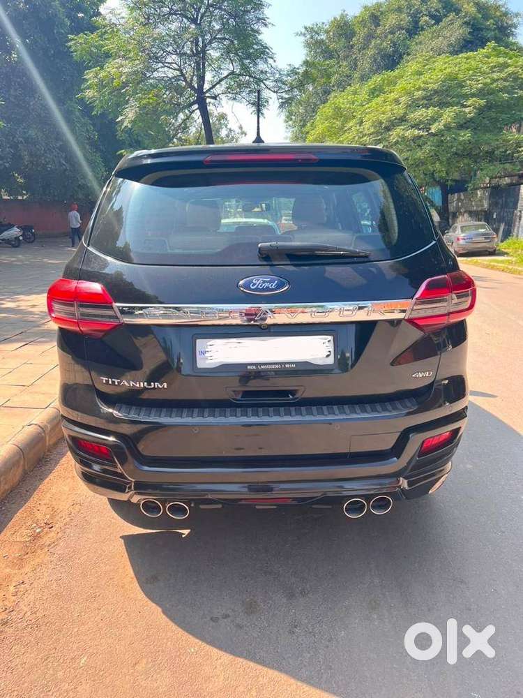Ford Endeavour Titanium 2021