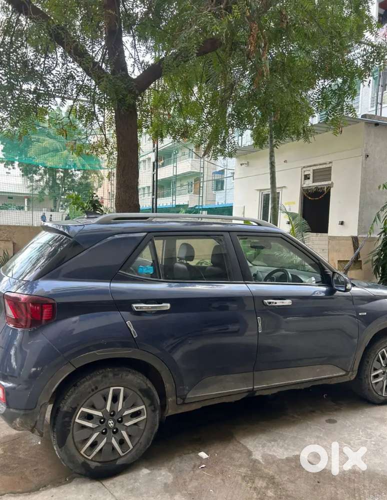 Hyundai Venue 1.0 Turbo 2022 Second Owner