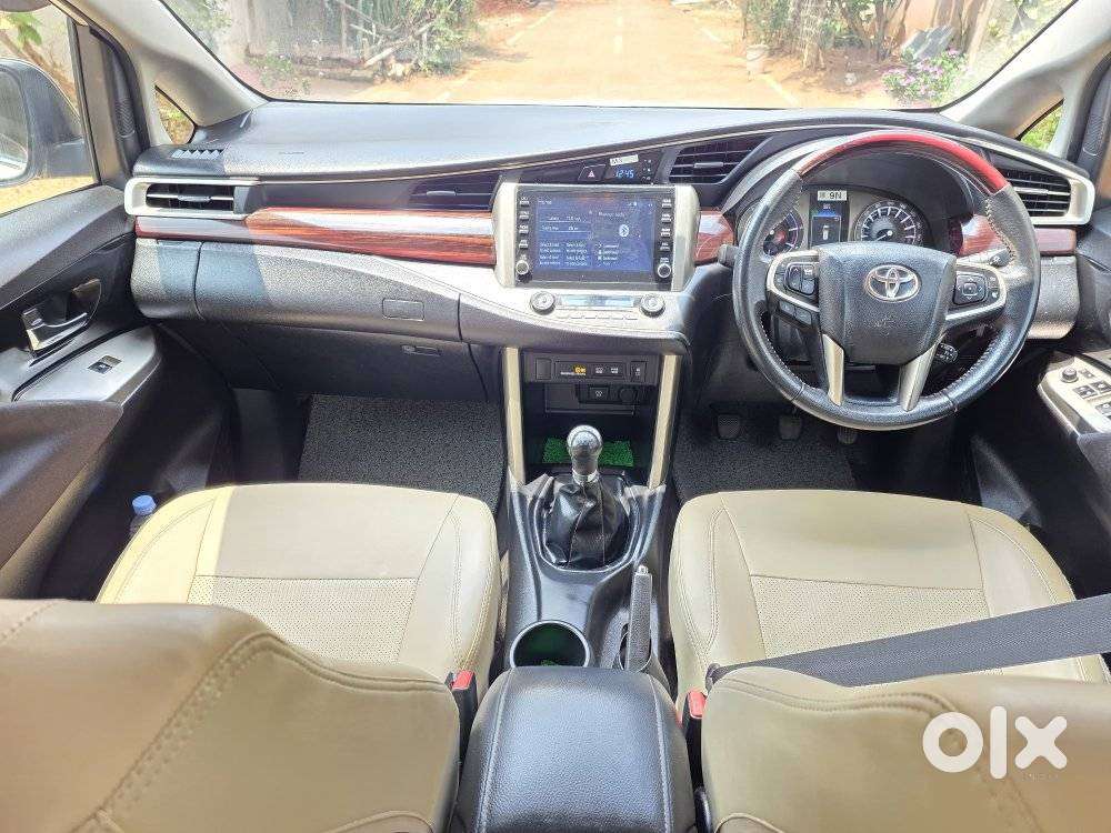 Toyota Innova Crysta 2.4 V 8 Str, 2022, Diesel