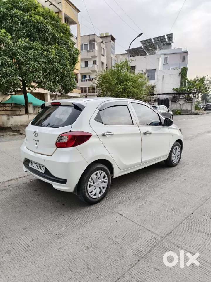 Tata Tiago Xe, 2021, Petrol