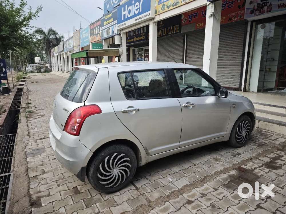 Maruti Suzuki Swift 2008 Diesel 99000 Km Driven