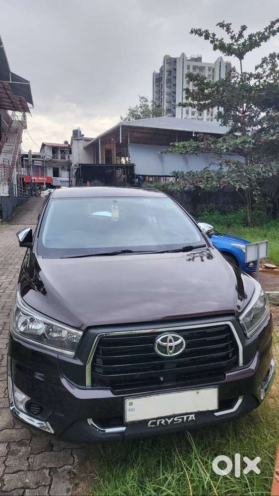 Toyota Innova Crysta 2.8 G Auto,only 46,500 Km &upgraded To Type 4