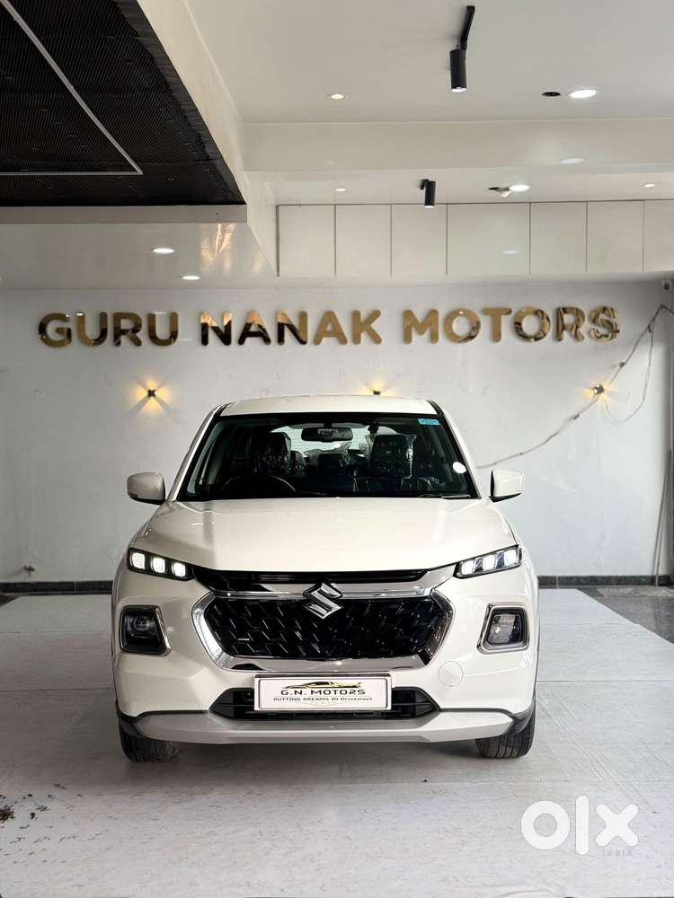 Maruti Suzuki Grand Vitara 1.5 Delta Smart Hybrid At, 2024, Petrol