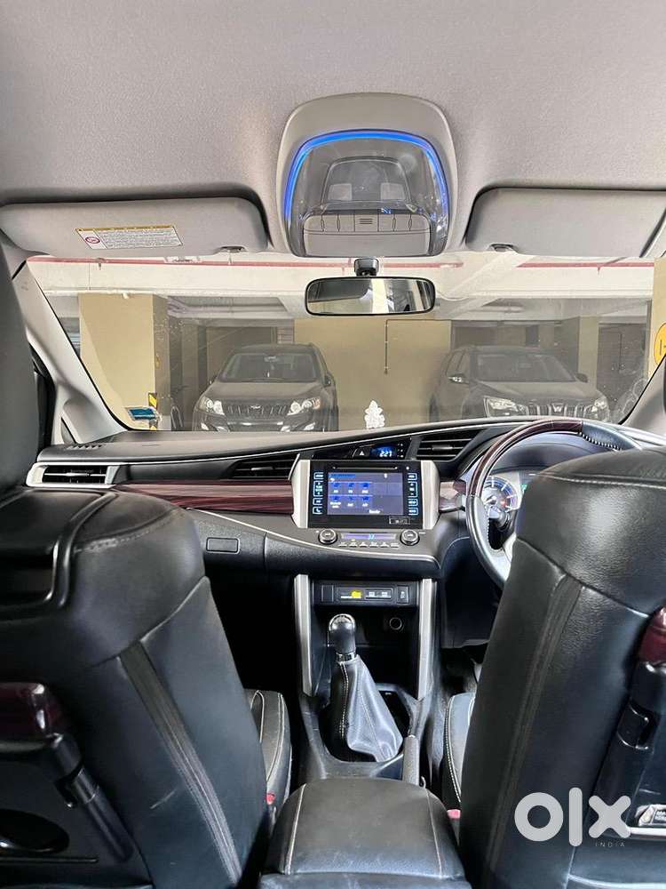 Toyota Innova Crysta 2.4 Zx (mt)2017 Diesel 58000 Km Driven