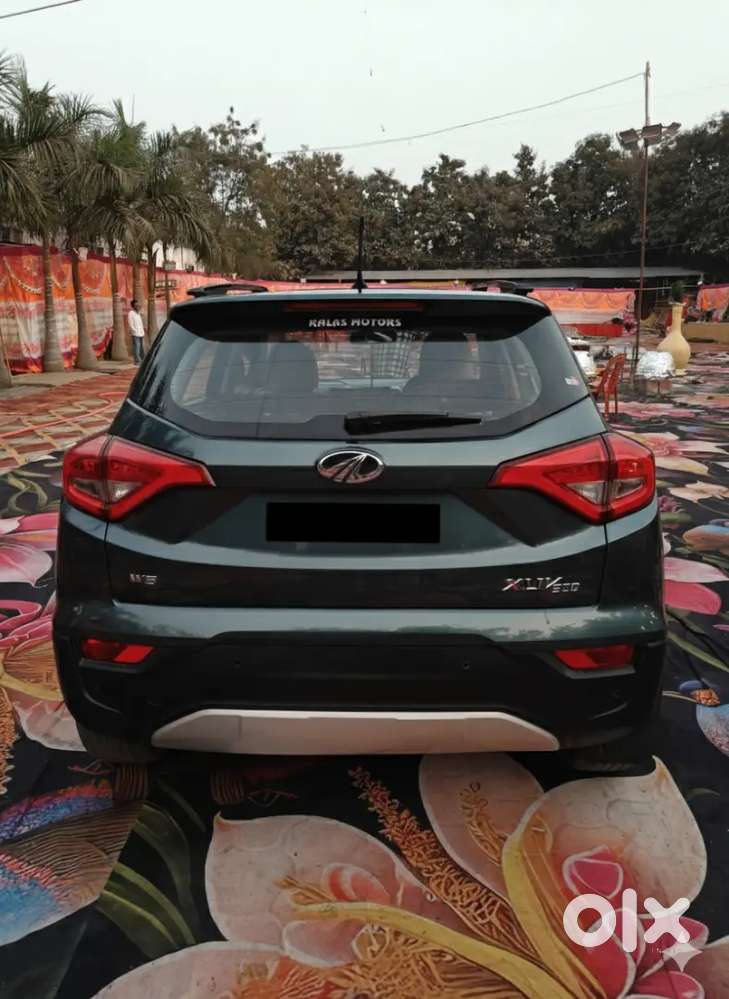 Mahindra Xuv300 August 2021 Petrol 28000 Km Driven Like New Condition