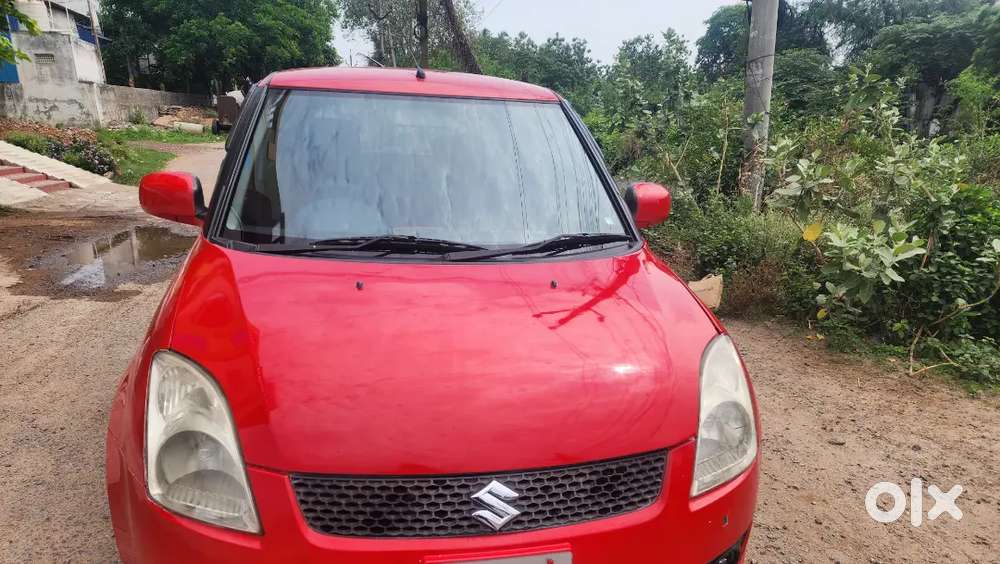 Maruti Suzuki Swift 2010