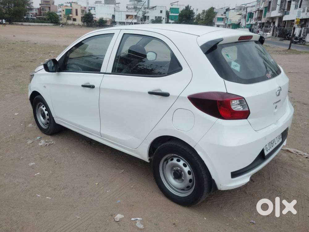 Tata Tiago 1.2 Revotron Xm Cng, 2023, Cng & Hybrids