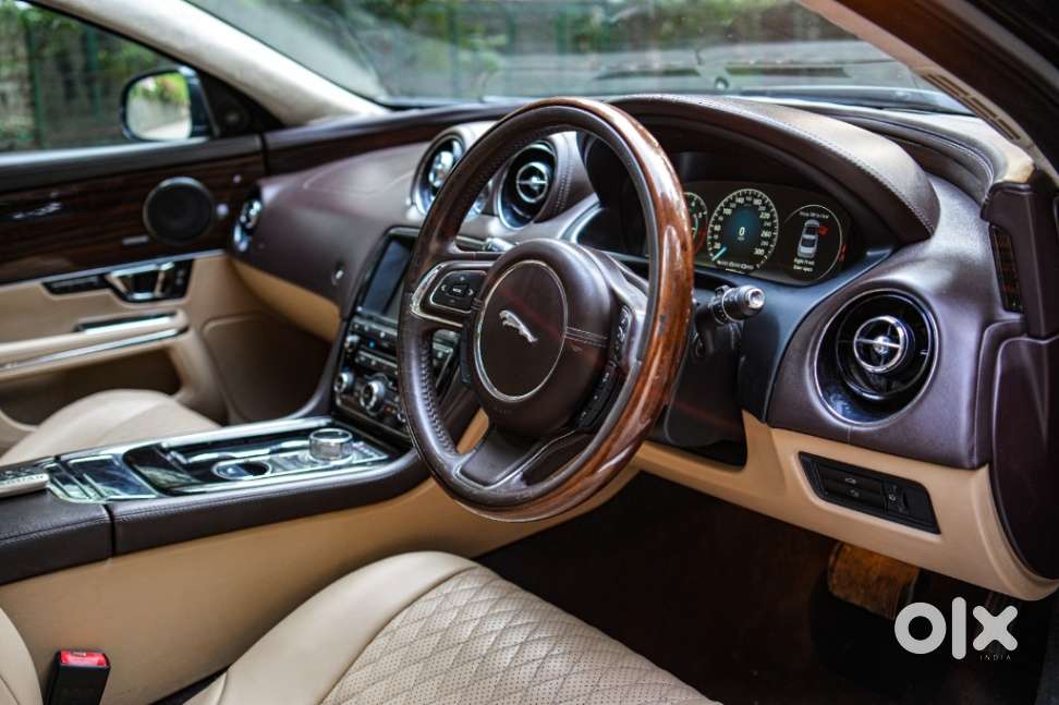 Jaguar Xj L 2.0 Petrol, 2017, Petrol