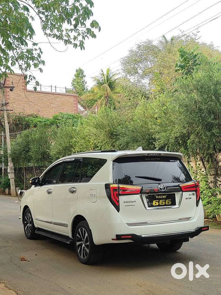Toyota Innova Crysta 2.4 V, 2022, Diesel