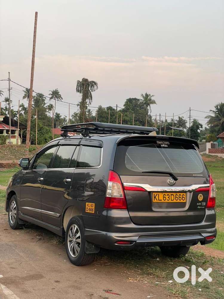 Toyota Innova 2016 Diesel Well Maintained