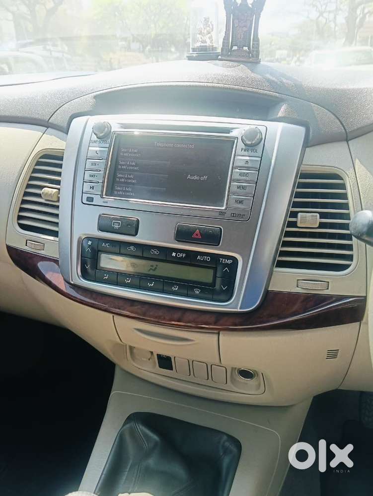 Completely Showroom Maintenance