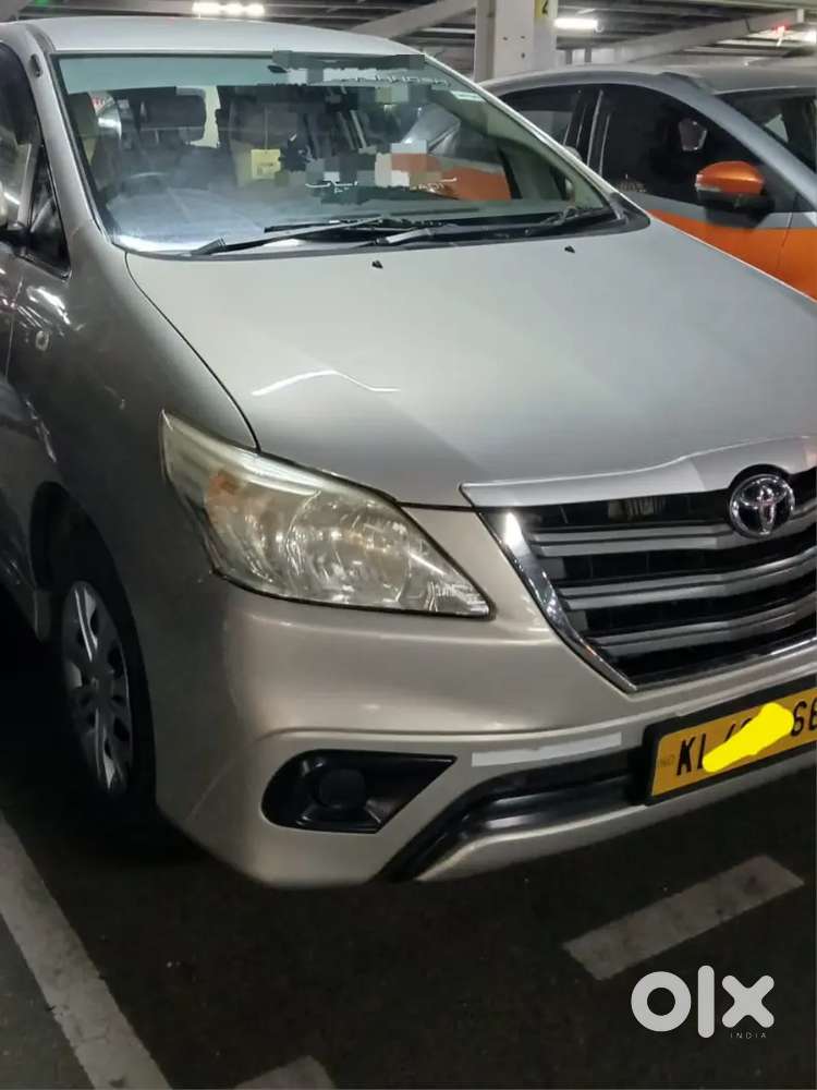 Toyota Innova 2014 Diesel Well Maintained