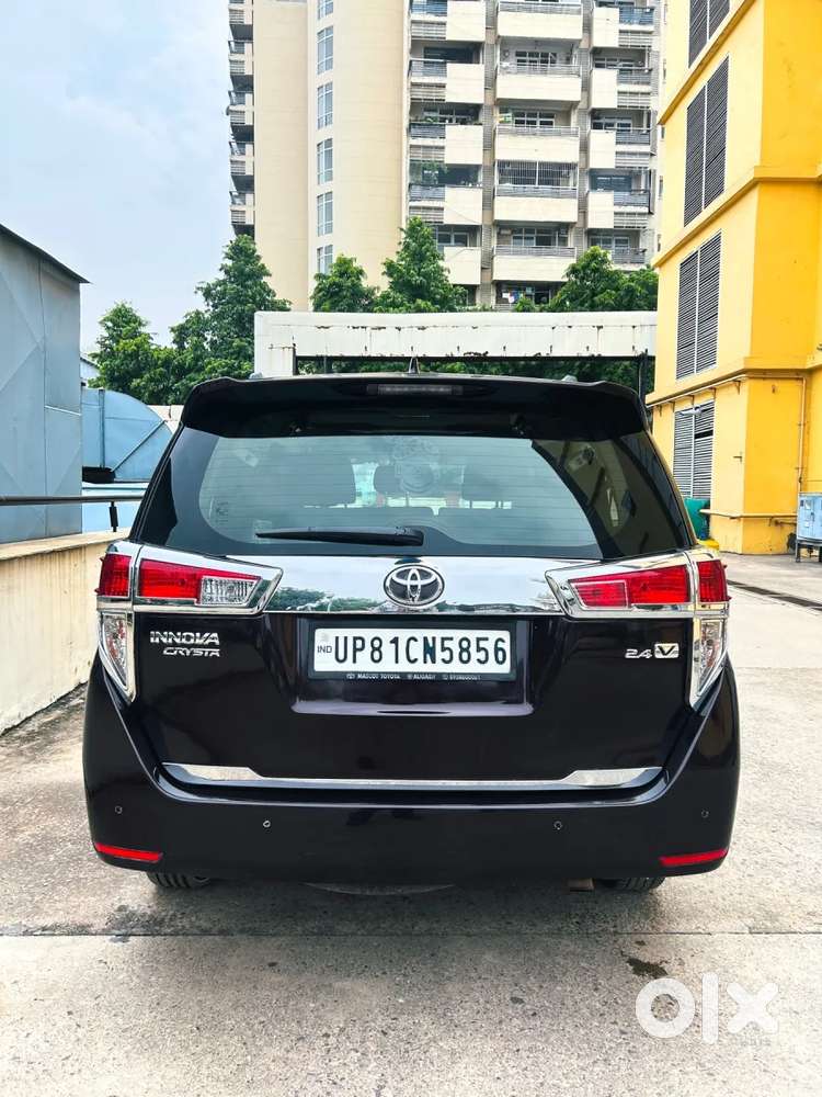 Toyota Innova Crysta [2020-ongoing] 2.4 Vx 8 Str, 2020, Diesel