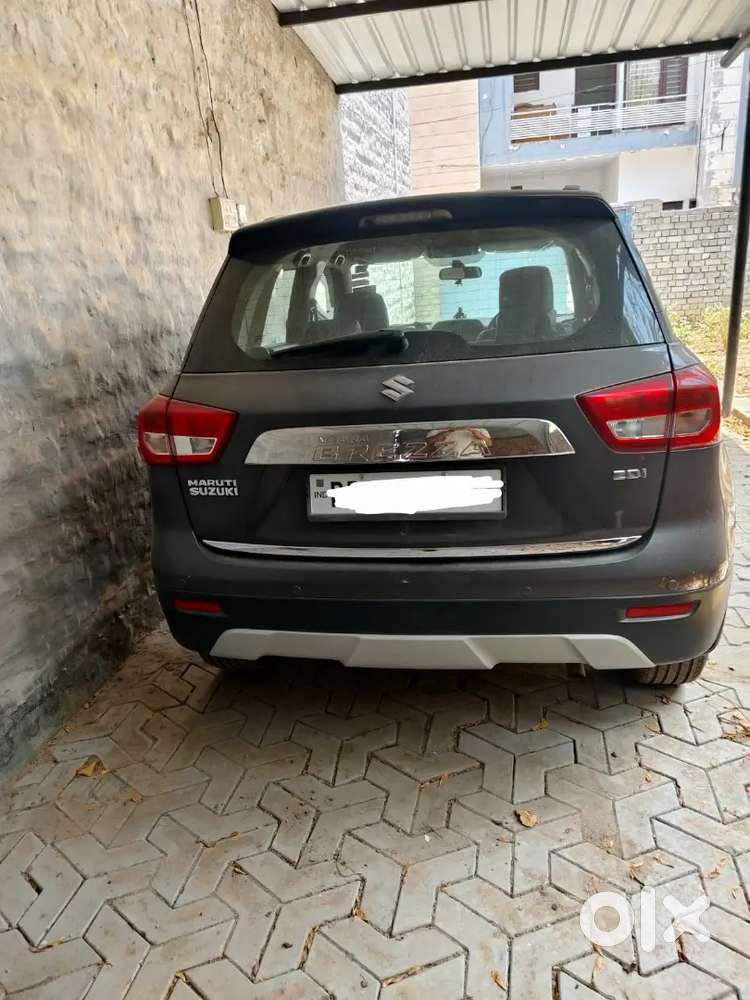 Maruti Suzuki Brezza – Granite Grey (pb Registered) – For Sale