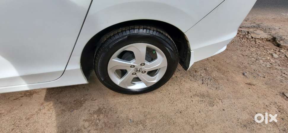 Honda City V Mt, 2014, Petrol