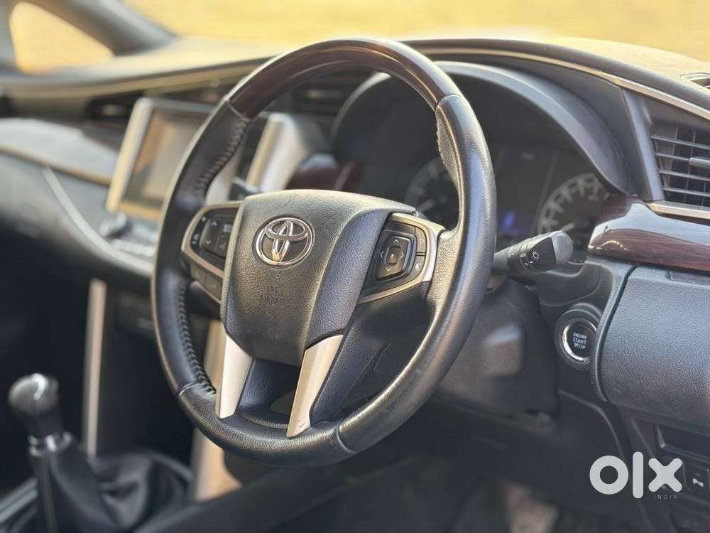 Toyota Innova Crysta 2.4 V 7 Str, 2018, Diesel